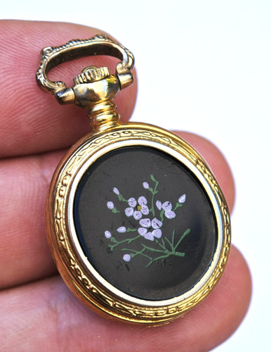 Petite montre pendentif - petite,
