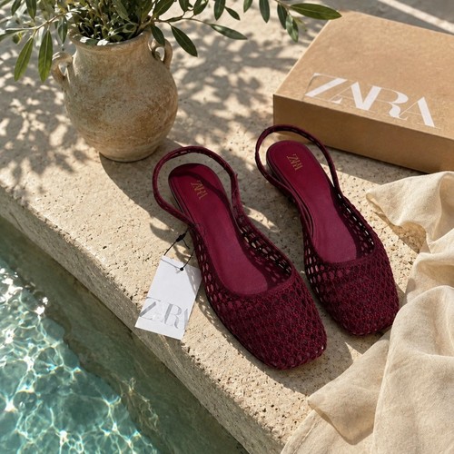 Zara ballerines plates