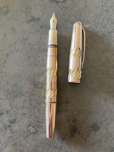 Ancien stylo plume 18k - plume, or