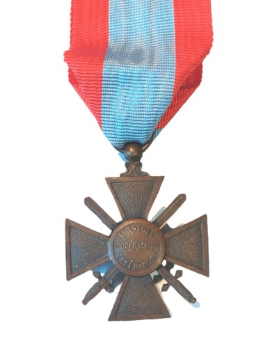 Croix guerre toe théâtre - croix, de