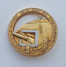 insigne de béret Ligne