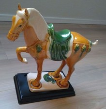 Figurine cheval Tang Sancai du