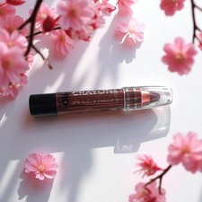 Crayon Rouge À Lèvres