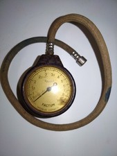 Ancien Contrôleur De Pression Michelin bakelite Année 50/60 Collection Garage...