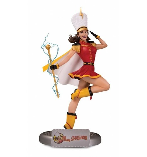 Collectibles bombshells - dc,