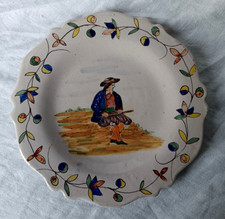 Assiette en faïence de Malicorne  Pouplard Beatrix Breton C