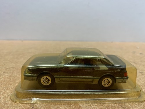 Ertl ford mustang 43 sous - gt,