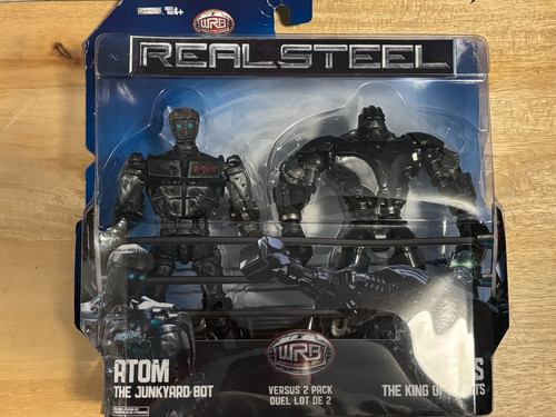 Real steel atom versus - real,