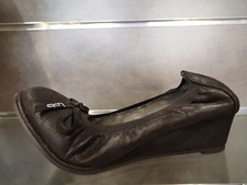 Ballerines noires compensées