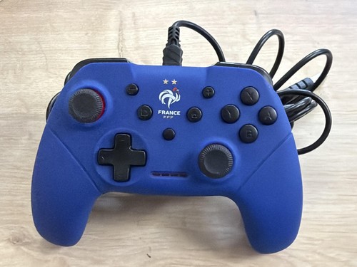 Manette filaire konix fff - fff, bleu