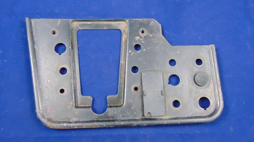 Couvercle cadre outils - couvercle,