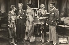 Paramount En Parade Cinema