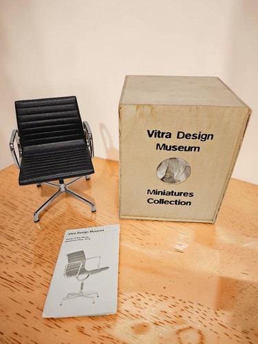 Vitra design museum - vitra, miniatures