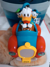 Donald Riri Fifi Loulou voiture figurine personnage action Mickey et cie Picsou
