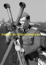 jumelle binoculaire de tranchée "périscopique" allemand WWII affiche plastifiée 