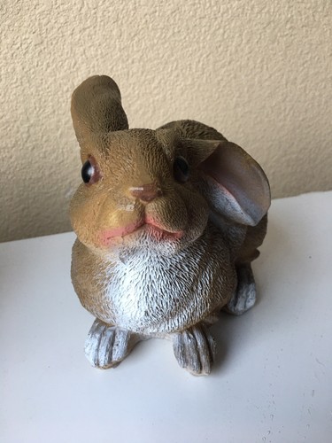 Rabbit life like - life, figurine