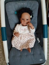 Bébé Reborn  jolie couleur Café au lait