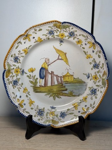 Assiette décorative faïence
