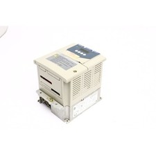 Telemecanique ATV28HU29M2 Variateur altivar 1.5kW 2HP (B1360)