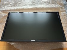 Moniteur Samsung 4K UHD 27’, Ouvert Pour Montage 1 Journée, Comme Neuf