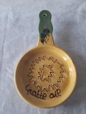 Gratte Ail En Céramique A Suspendre , A Posé Fait Main Style Provençale provence