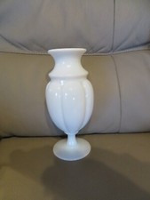 ancien Vase Balustre godronné