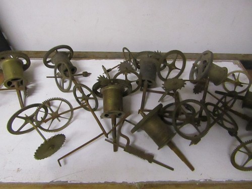 Lot de pièces rouages - de,