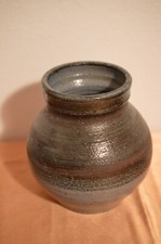 Vase en poterie de Thann avec