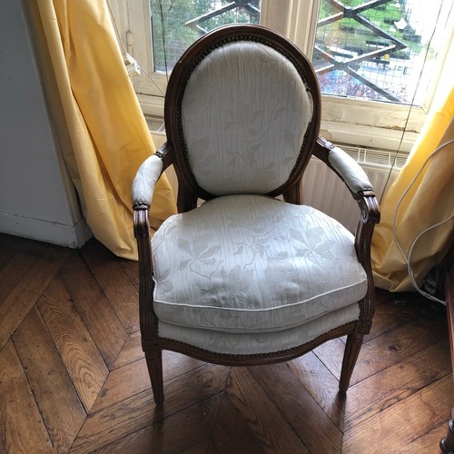 Fauteuil medaillon epoque - fauteuil,