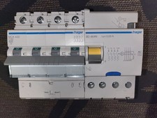 DISJONCTEUR TETRAPOLAIRE MCA432 DIFFERENTIEL BD464N, HAGER 32A 30mA AC 32AMPERES