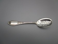 Cuillère saupoudreuse