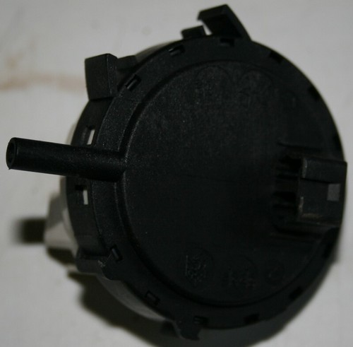 Pressostat ref 2940795oh lave - pressostat,