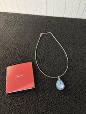 Collier Psydélic irisé bleu ciel en cristal de Baccarat