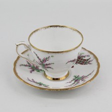 Tasse Et Soucoupe En