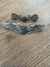 lot 2 anciens insignes brevet