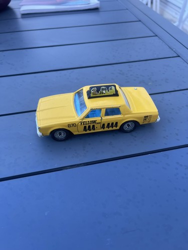 Voiture majorette chevrolet - voiture,