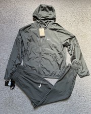 Ensemble Nike