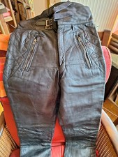 pantalon cuir moto femme, noir, bon état, agréable à porter, taille 38