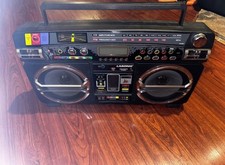 LASONIC i931 iPod USB FM Radio