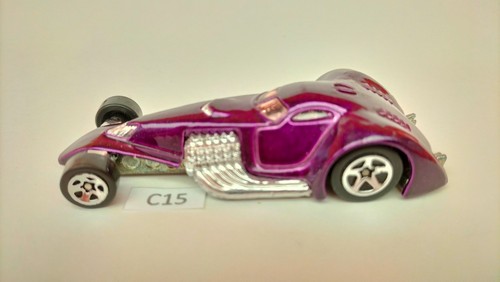 Voiture c15 hot wheels - voiture,