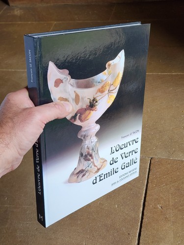 Oeuvre verre d - de,