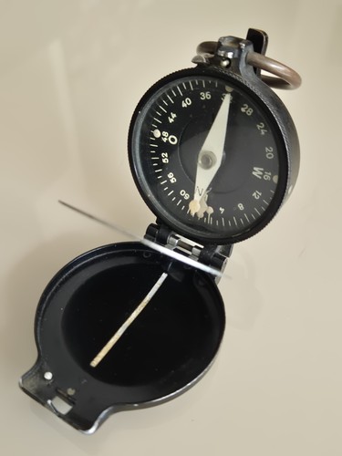 Boussole randonnée type - mk,