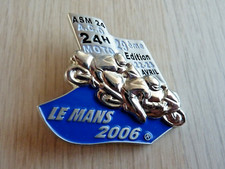 TRES BEAU  PIN'S BROCHE LE