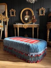 GRAND POUF POUVANT FORMER TABLE BASSE DE STYLE NAPOLÉON III