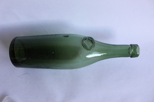 Bouteille ancienne verre