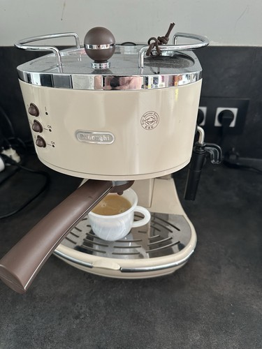Machine cafe delonghi en - a,