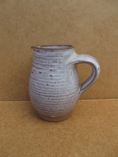 ancien petit pot à lait