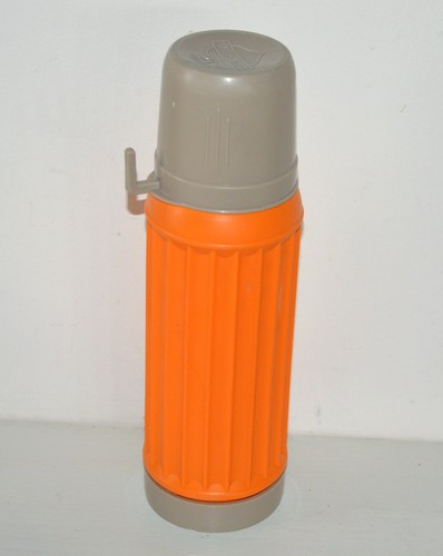 Ancienne bouteille isotherme