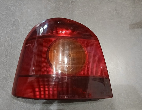 Feu arriere gauche renault - feu,