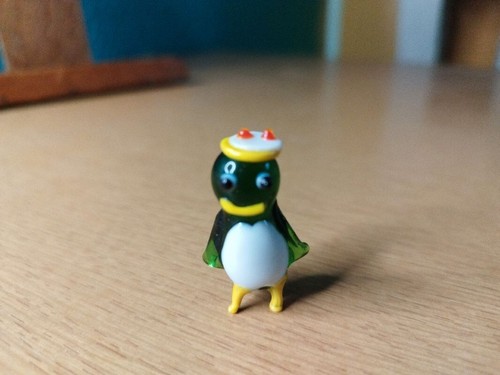 Belle figurine pingouin mencho